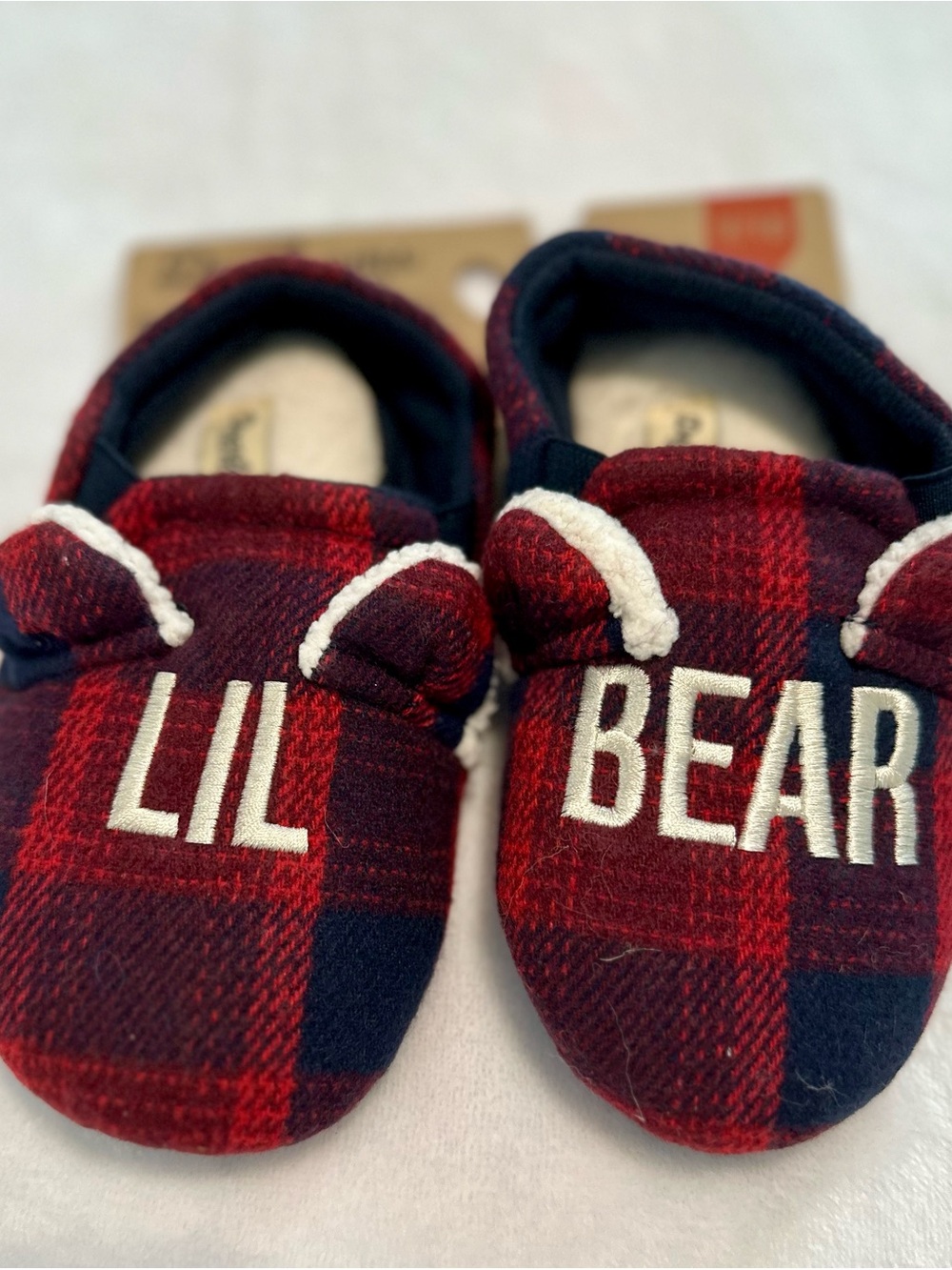 NWT Dearfoams Red and Navy Plaid 'LIL BEAR' Slippers for kids